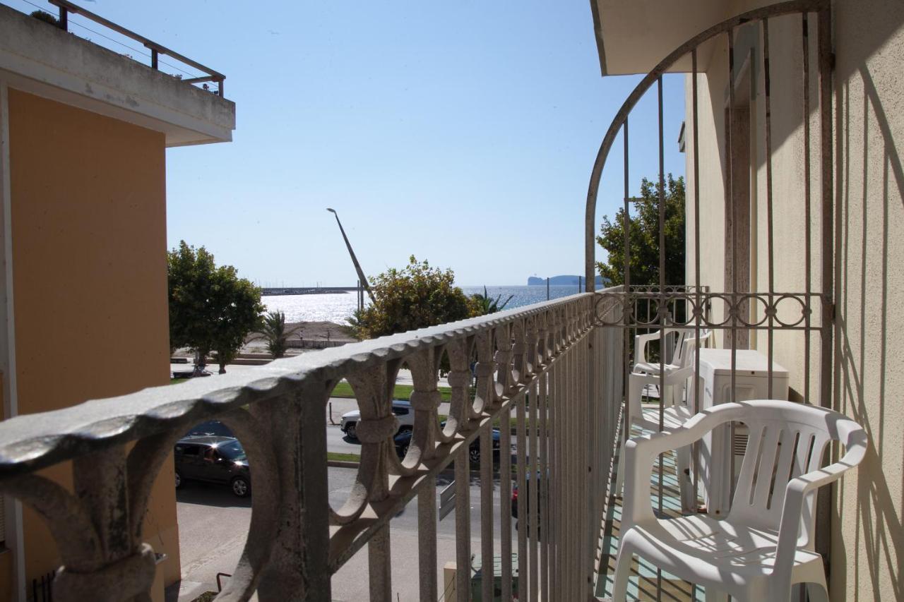 Hotel Il Gabbiano Alghero Exterior foto