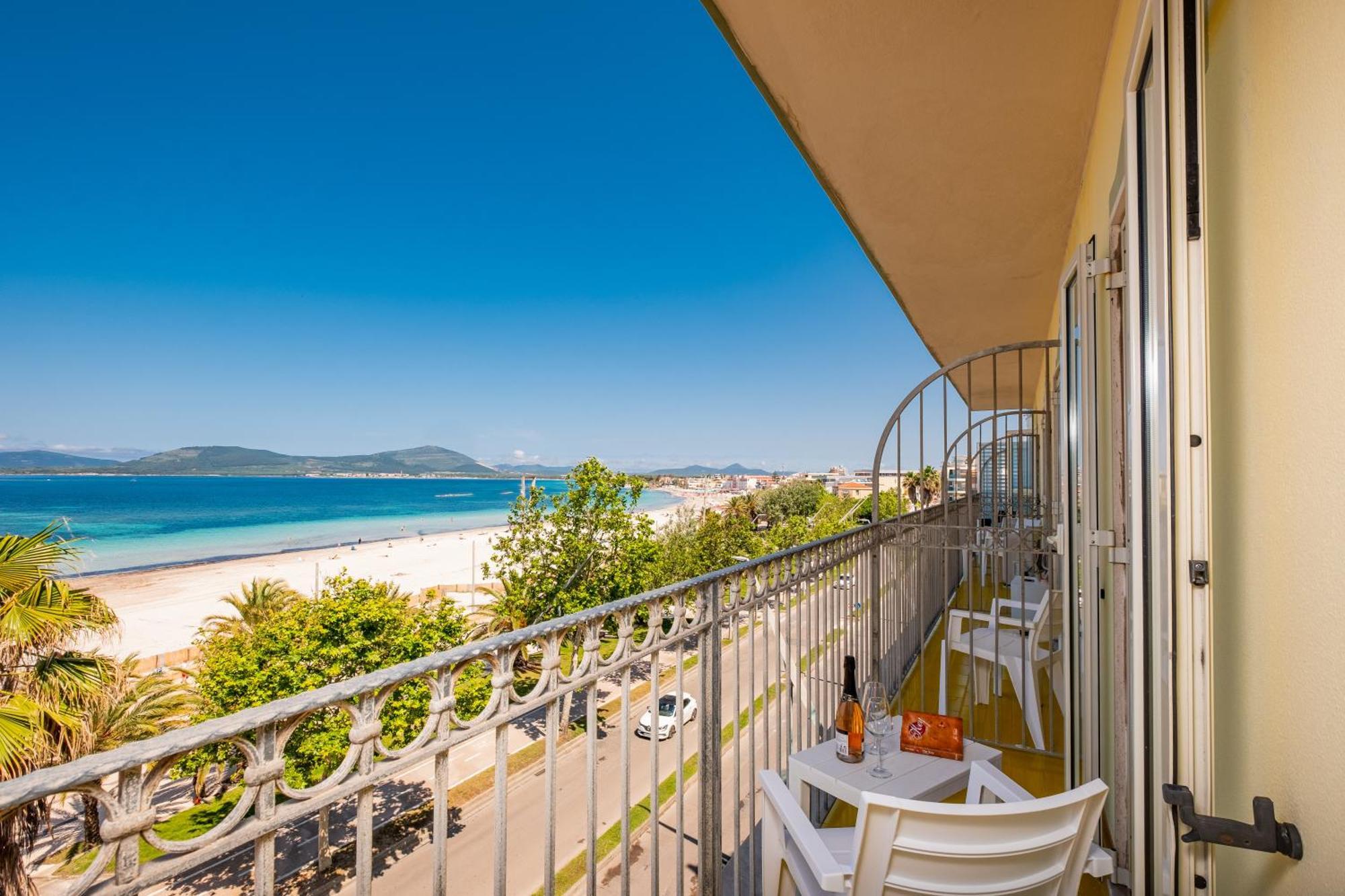 Hotel Il Gabbiano Alghero Exterior foto