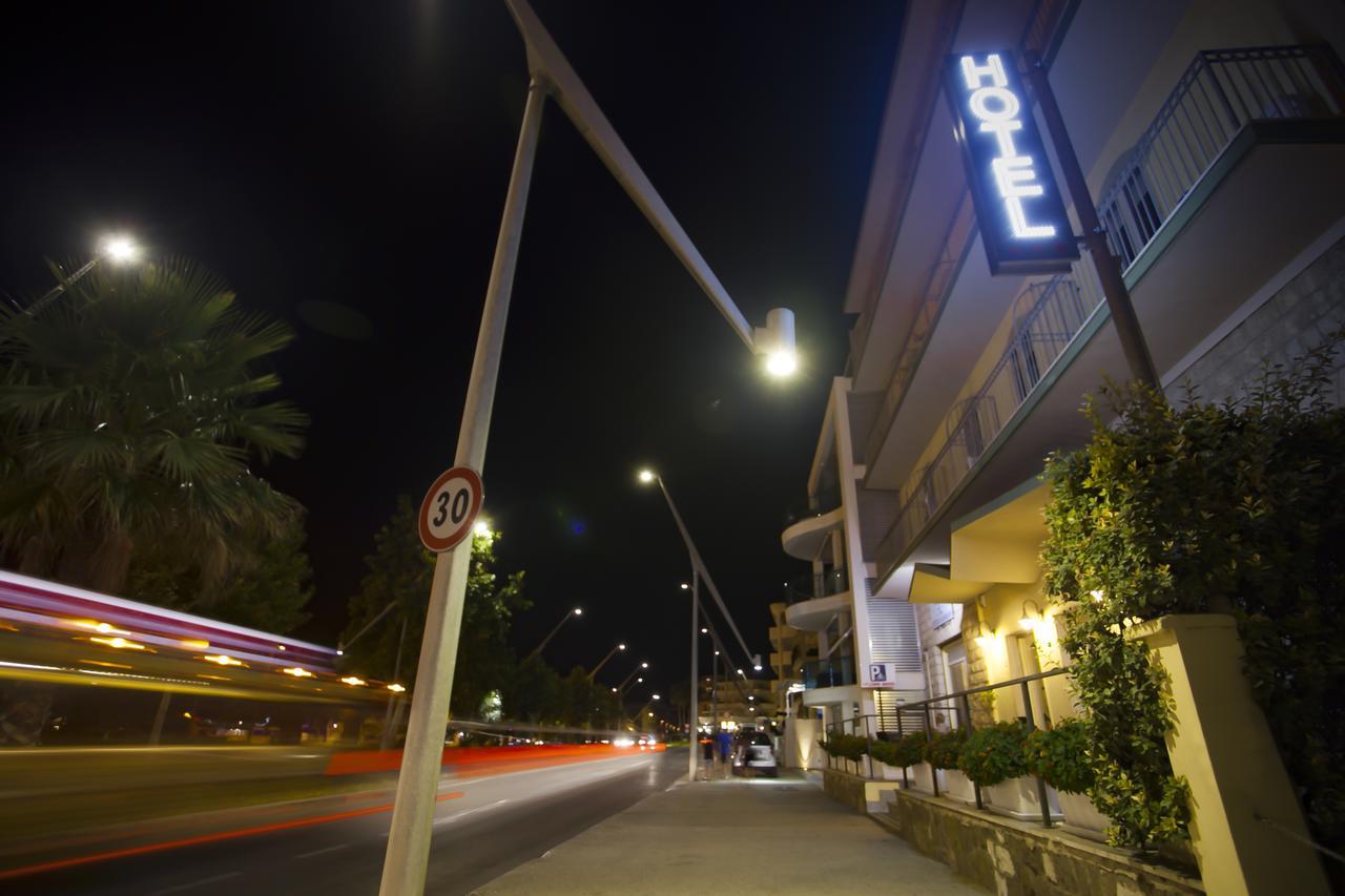 Hotel Il Gabbiano Alghero Exterior foto